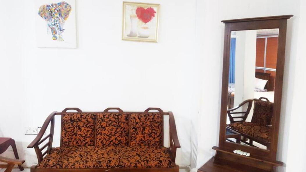 Beehive Colombo Hotell Eksteriør bilde