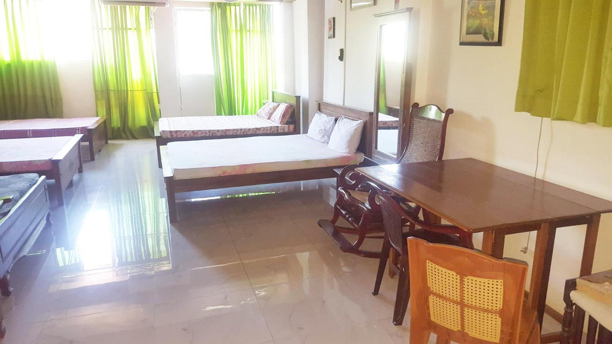 Beehive Colombo Hotell Eksteriør bilde